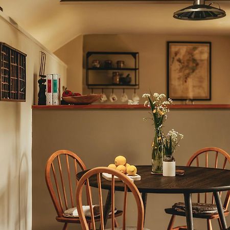 Mint Croft Luxury Self-Catering Cottages Geary Экстерьер фото